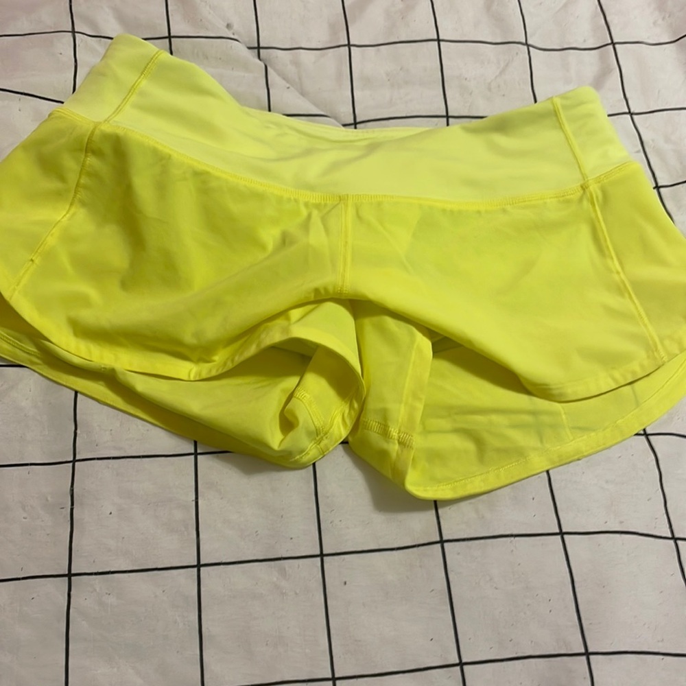 Lululemon Neon Green size 4 shorts worn few times